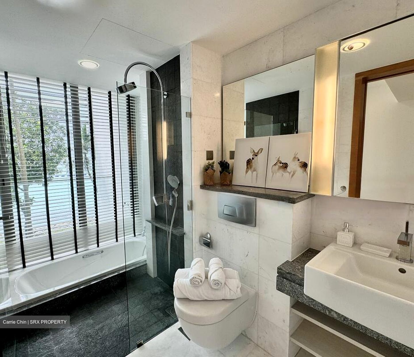 The Oceanfront @ Sentosa Cove (D4), Condominium #589391501